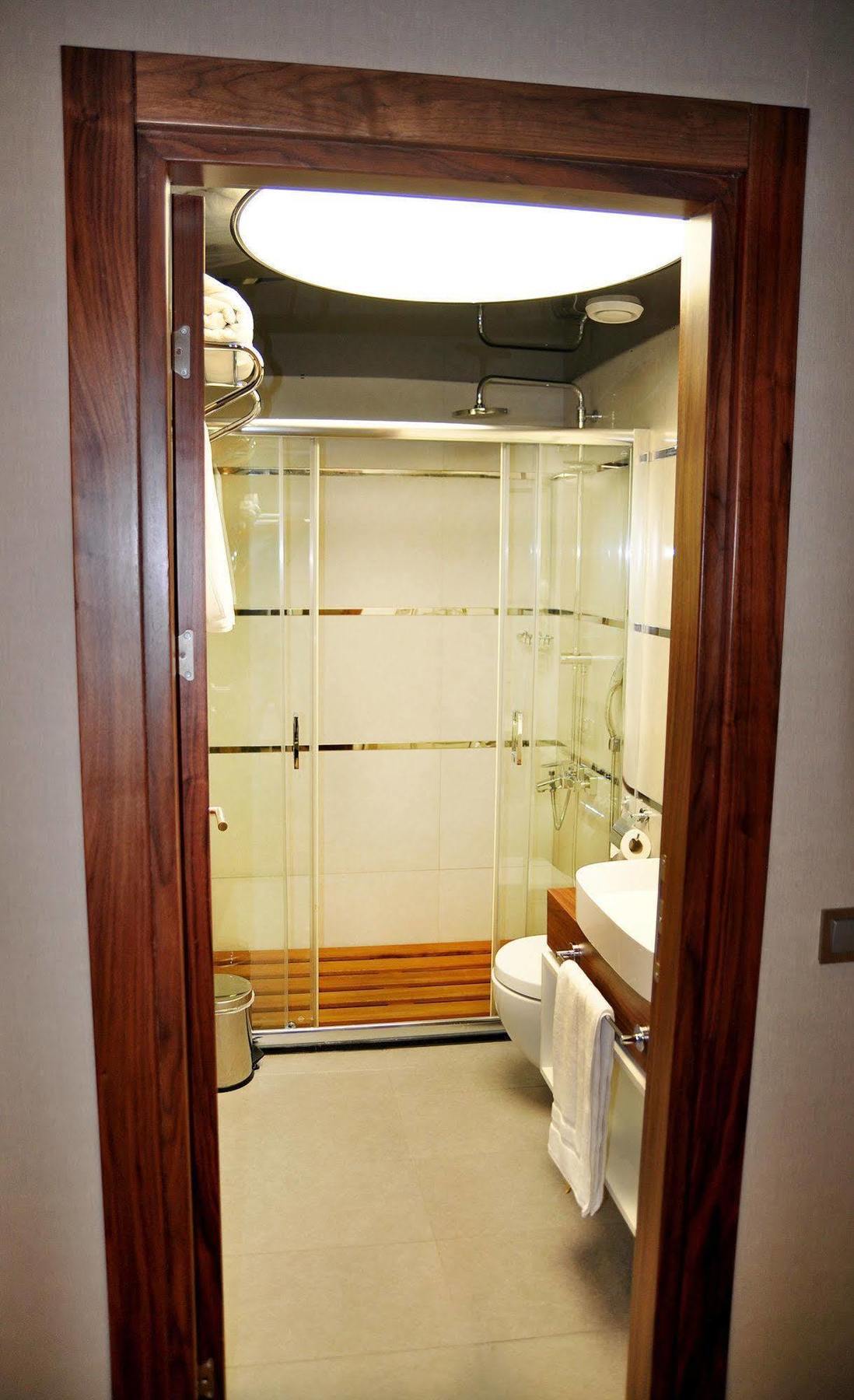 Avin Hotel İzmir Exterior foto