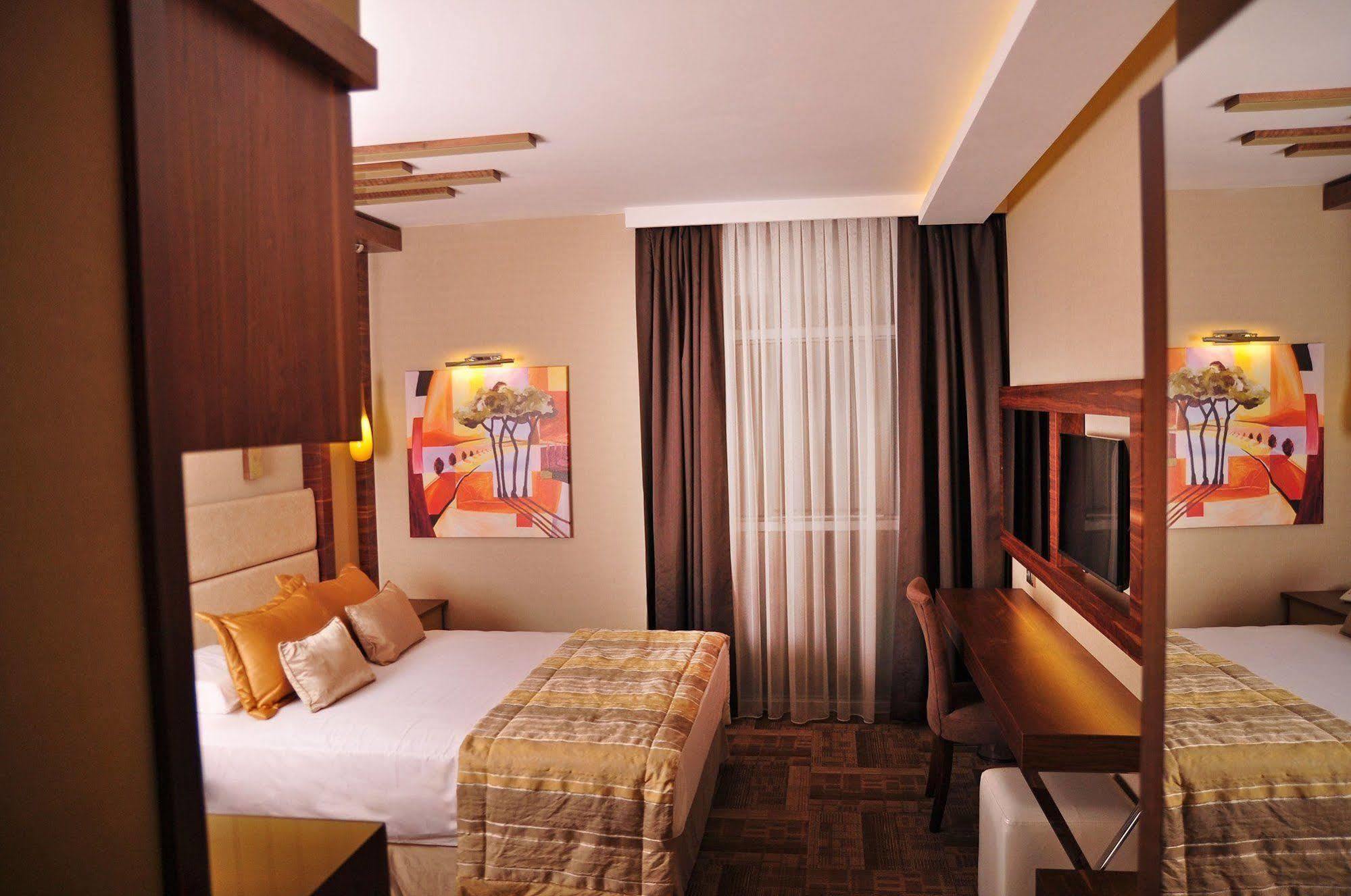 Avin Hotel İzmir Exterior foto